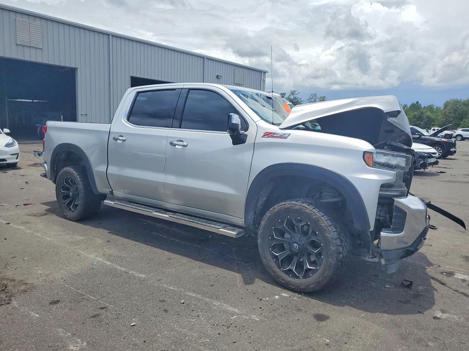 Photo 4 from auction – 2021 CHEVROLET SILVERADO with VIN 3GCUYGED9MG204599