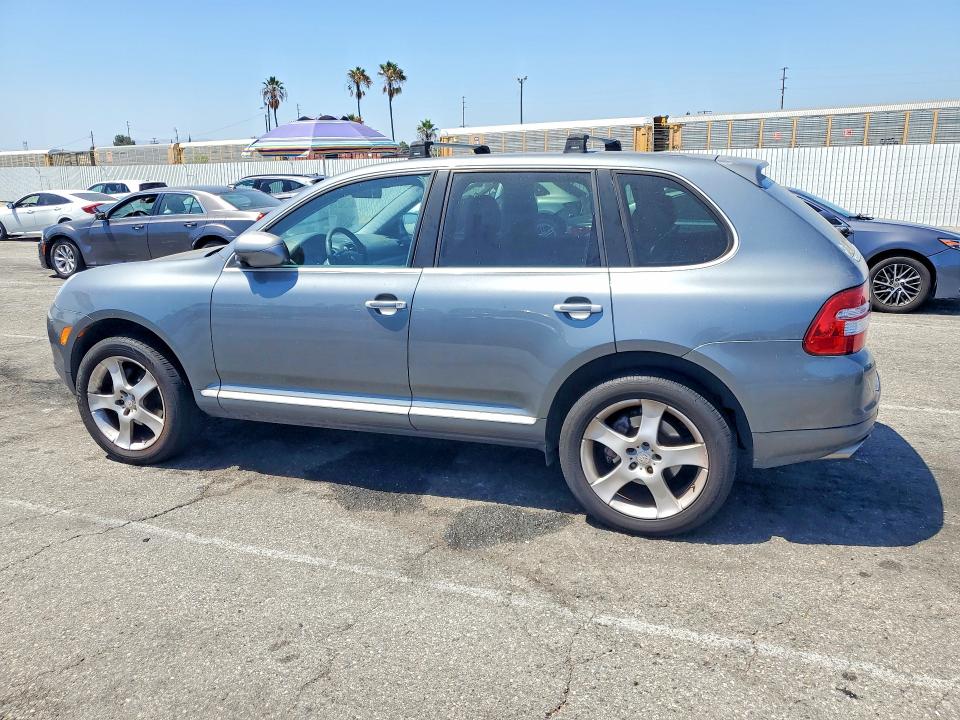 Photo 2 from auction – 2005 PORSCHE CAYENNE with VIN WP1AA29P75LA21994