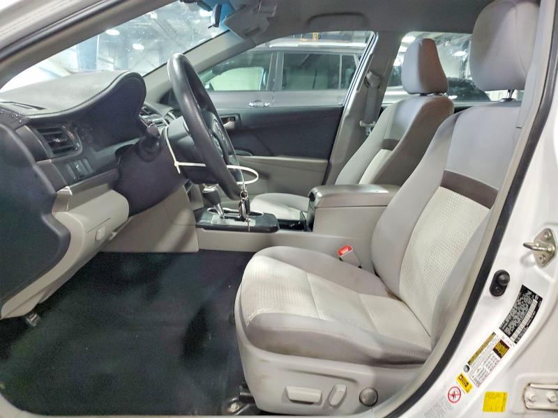 Photo 7 from auction – 2014 TOYOTA CAMRY with VIN 4T4BF1FK5ER442697
