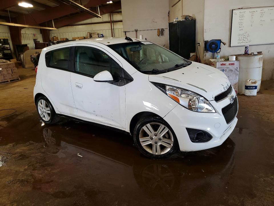 Photo 4 from auction – 2015 CHEVROLET SPARK with VIN KL8CD6S90FC732158