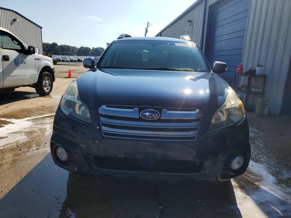 Photo 5 from auction – 2014 SUBARU OUTBACK with VIN 4S4BRDPC9E2281406
