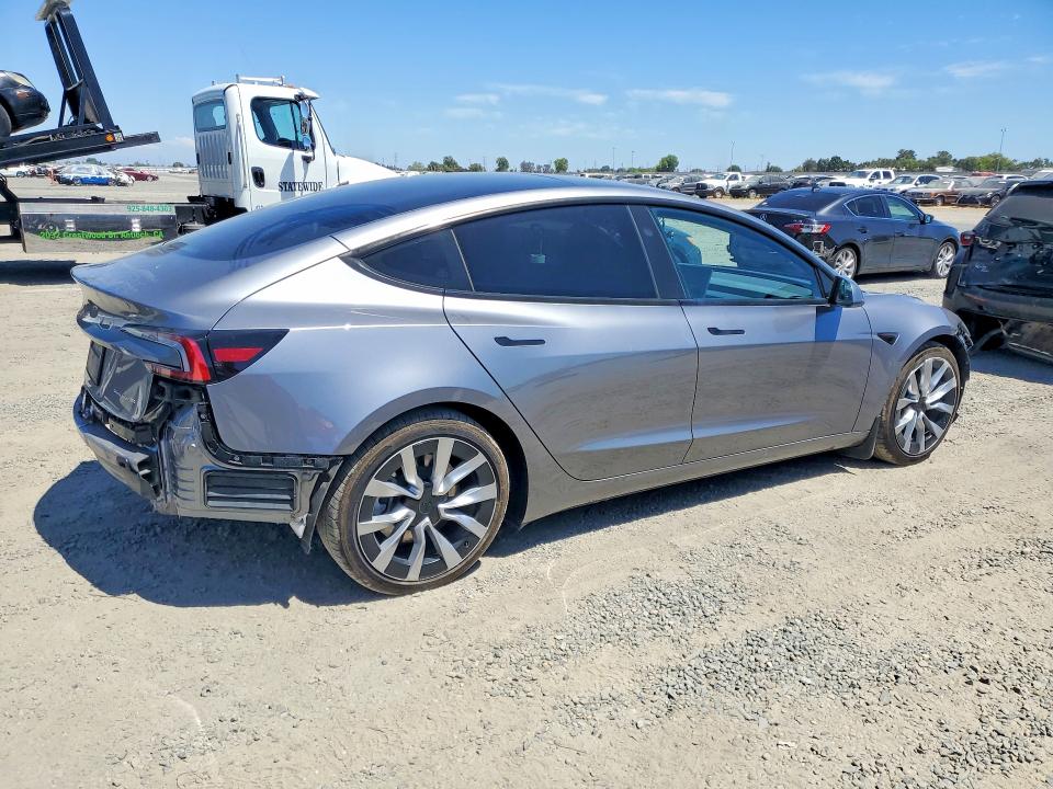 Фото 3 с аукциона – 2025 TESLA MODEL 3 с VIN 5YJ3E1EB7SF963996
