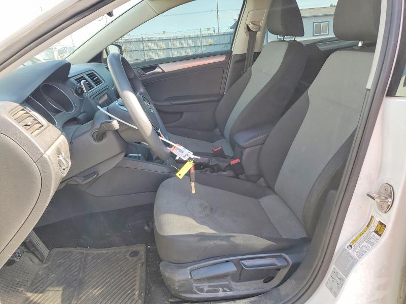 Photo 7 from auction – 2017 VOLKSWAGEN JETTA with VIN 3VW167AJ1HM357728