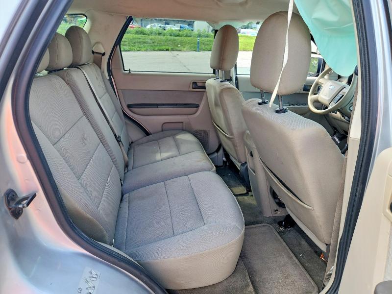 Photo 11 from auction – 2011 FORD ESCAPE with VIN 1FMCU0DG4BKA69317