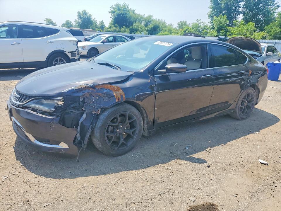 CHRYSLER 200 2015 with VIN 1C3CCCCB3FN620733 - Photo from auction