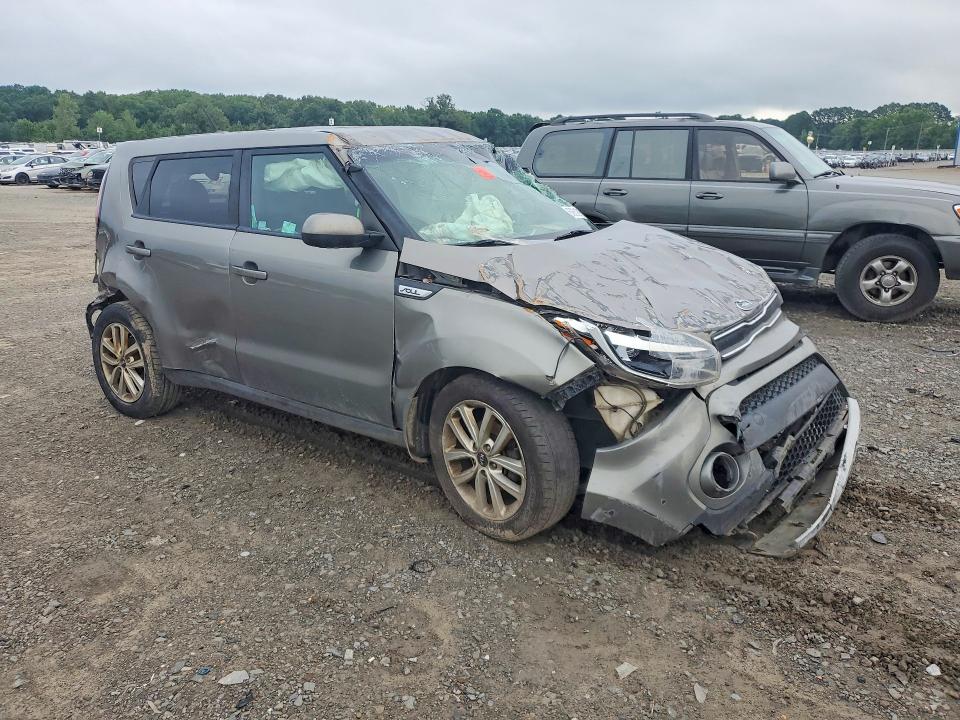 Photo 4 from auction – 2017 KIA SOUL with VIN KNDJP3A56H7484240