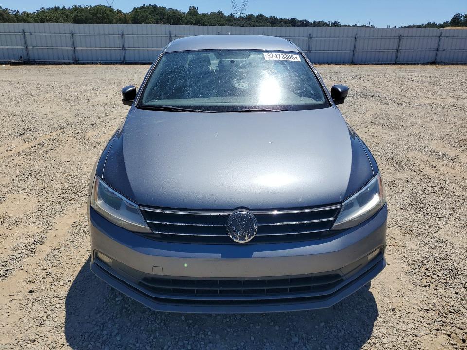 Photo 5 from auction – 2016 VOLKSWAGEN JETTA with VIN 3VWB17AJ2GM246767