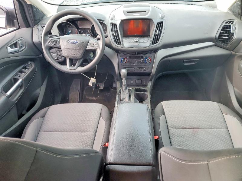 Photo 8 from auction – 2017 FORD ESCAPE with VIN 1FMCU0GDXHUE31956
