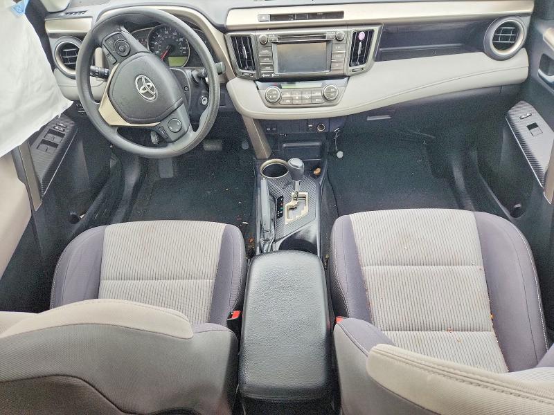 Photo 8 from auction – 2015 TOYOTA RAV4 with VIN 2T3WFREV4FW157505