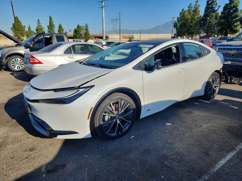 TOYOTA PRIUS 2023 with VIN JTDADABU7P3005039 - Photo from auction