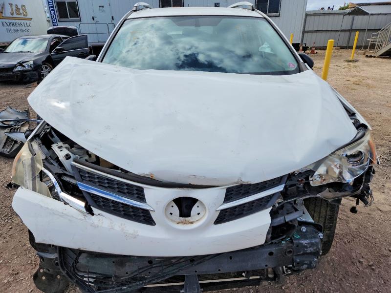 Photo 12 from auction – 2015 TOYOTA RAV4 with VIN JTMZFREV1FJ034370