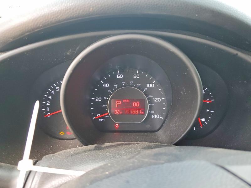 Photo 9 from auction – 2014 KIA SOUL with VIN KNDJP3A54E7047526