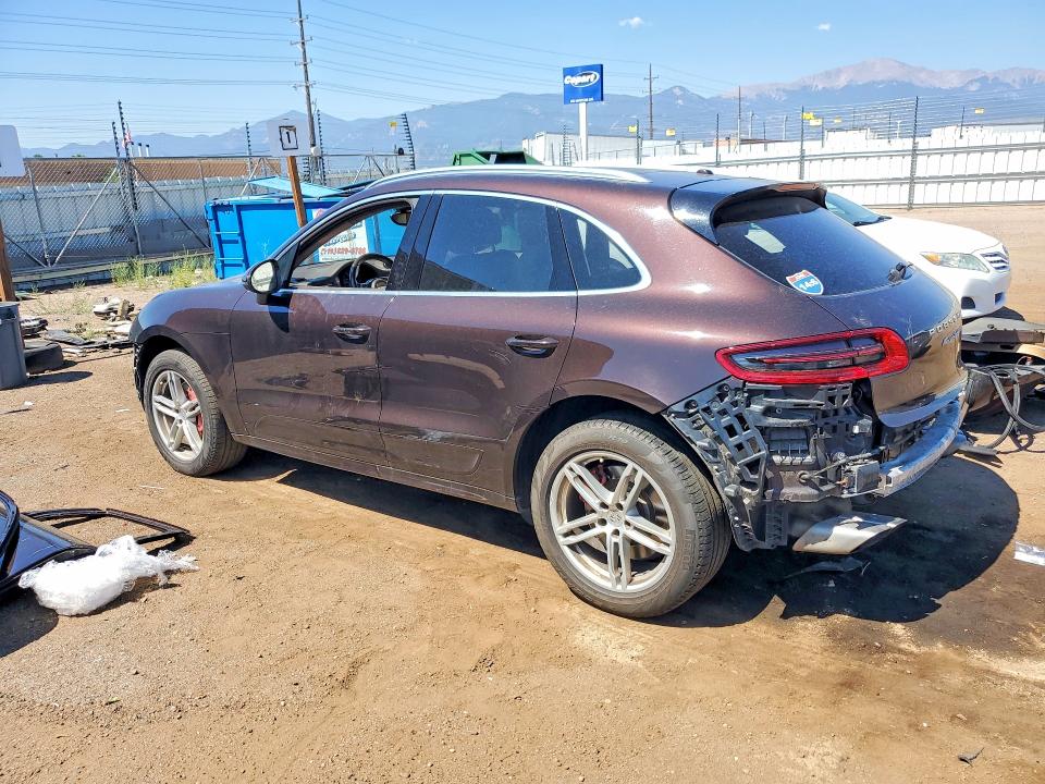 Photo 2 from auction – 2016 PORSCHE MACAN with VIN WP1AF2A51GLB93081