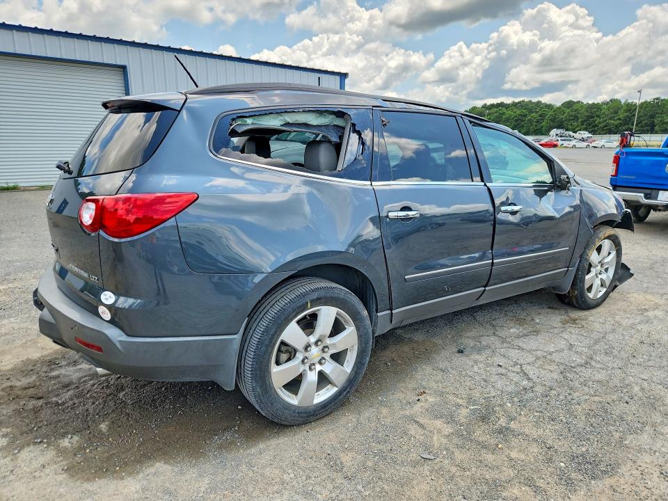 Zdjęcie 3 z aukcji – 2011 CHEVROLET TRAVERSE z VIN 1GNKVLEDXBJ120271