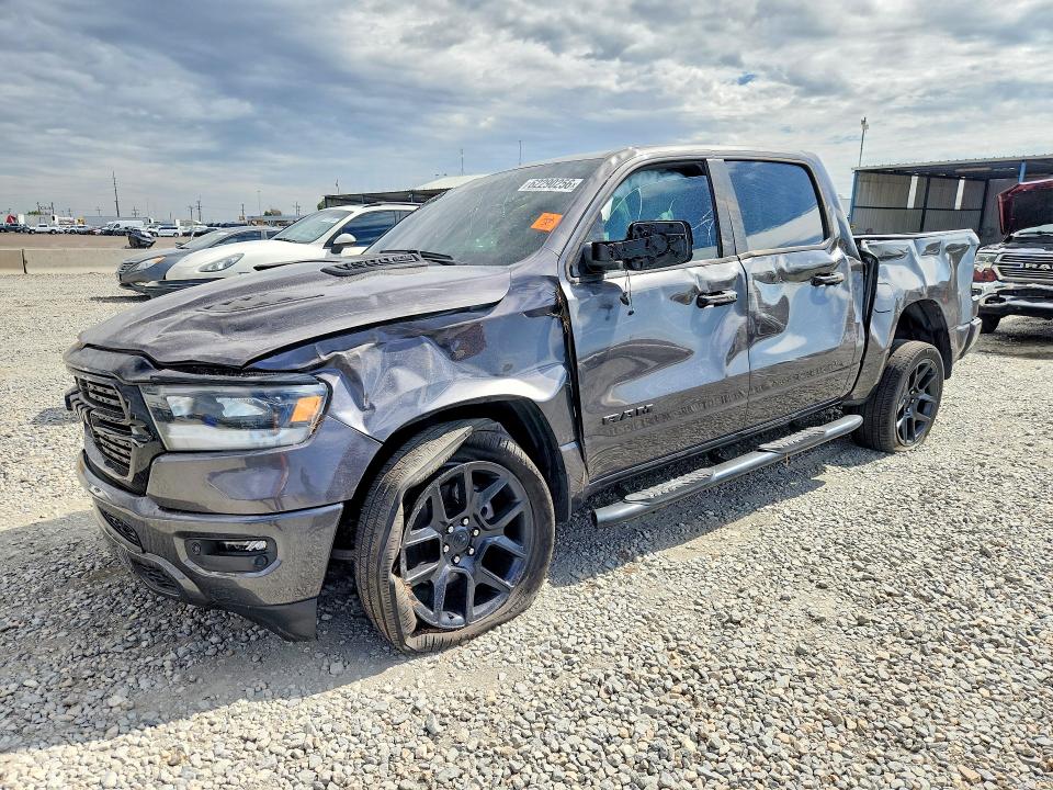 RAM 1500 2024 con VIN 1C6SRFJT0RN159215 - Foto de la subasta