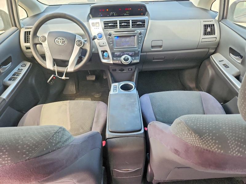 Photo 8 from auction – 2013 TOYOTA PRIUS V with VIN JTDZN3EU9D3222269