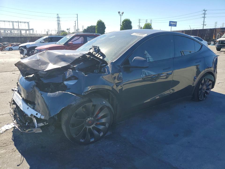TESLA MODEL Y 2024 with VIN 7SAYGDEF5RF050803 - Photo from auction