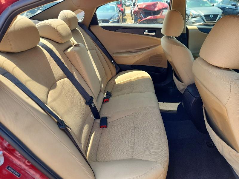 Photo 10 from auction – 2011 HYUNDAI SONATA with VIN 5NPEB4AC2BH304629