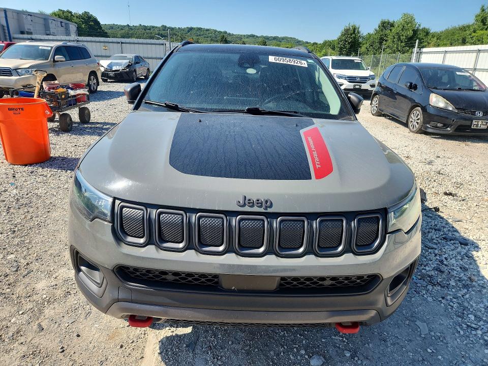 Foto 5 de la subasta – 2022 JEEP COMPASS con VIN 3C4NJDDB7NT111757