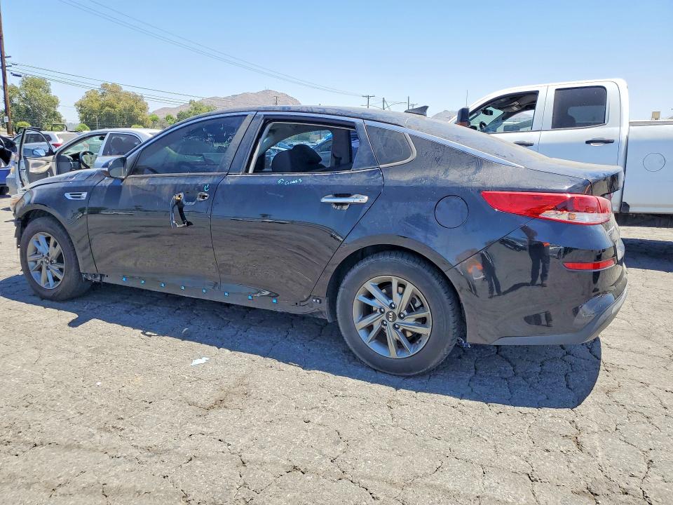 Photo 2 from auction – 2019 KIA OPTIMA with VIN 5XXGT4L3XKG301170