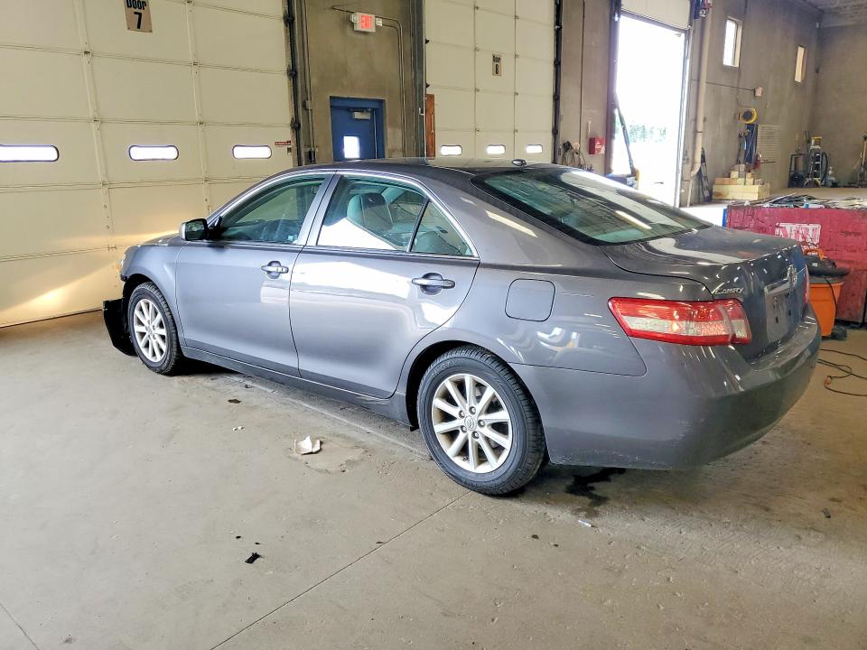 Photo 2 from auction – 2011 TOYOTA CAMRY with VIN 4T4BF3EK2BR121774