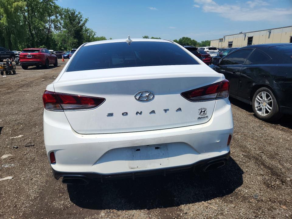 Photo 6 from auction – 2019 HYUNDAI SONATA with VIN 5NPE34AF0KH790932