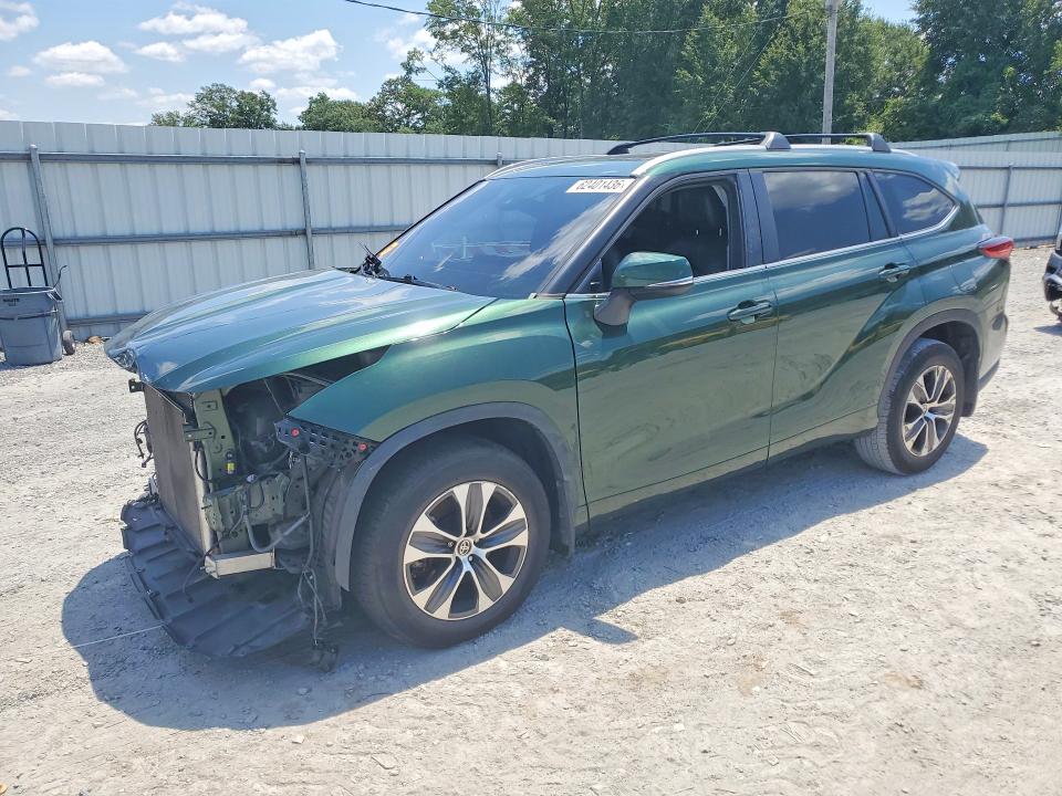 TOYOTA HIGHLANDER 2023 with VIN 5TDKDRBH9PS501786 - Photo from auction