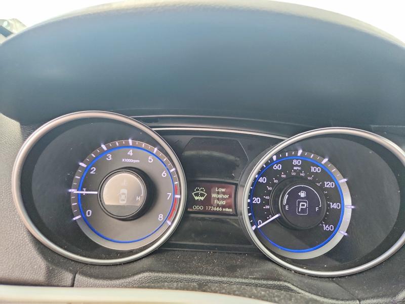 Photo 9 from auction – 2013 HYUNDAI SONATA with VIN 5NPEB4AC6DH513911