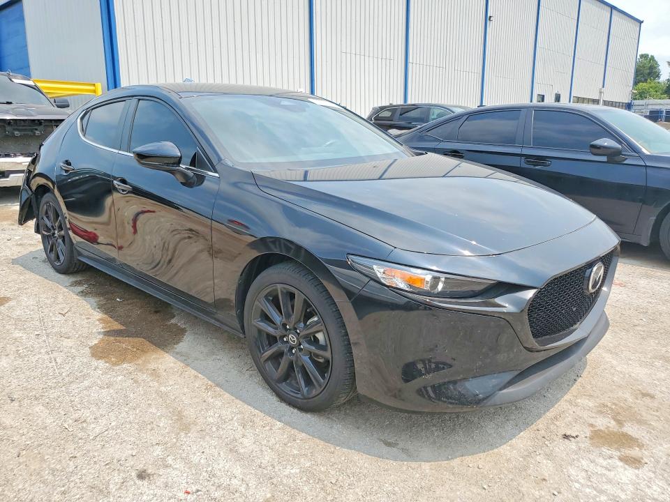 Photo 4 from auction – 2024 MAZDA 3 with VIN JM1BPAKM5R1708049