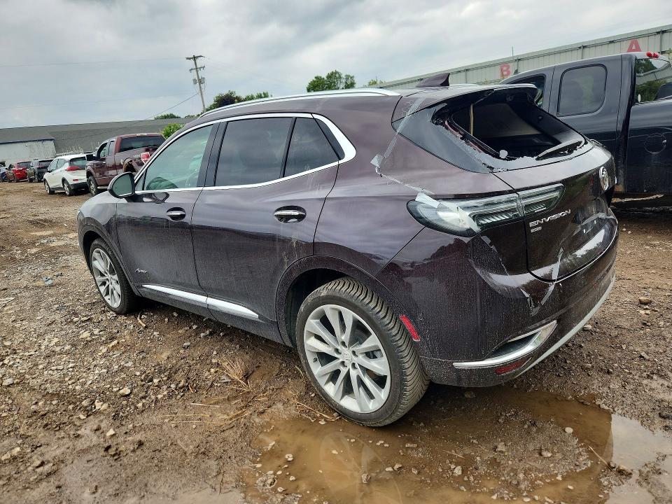 Photo 2 from auction – 2022 BUICK ENVISION with VIN LRBFZSR4XND058410