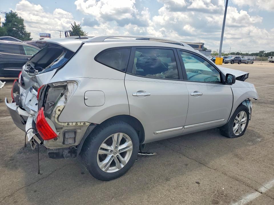 Photo 3 from auction – 2015 NISSAN ROGUE SELECT with VIN JN8AS5MV3FW254068