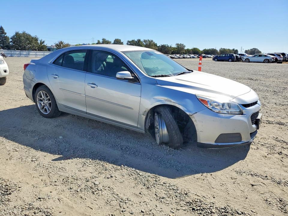 Photo 4 from auction – 2015 CHEVROLET MALIBU with VIN 1G11C5SL7FF352703