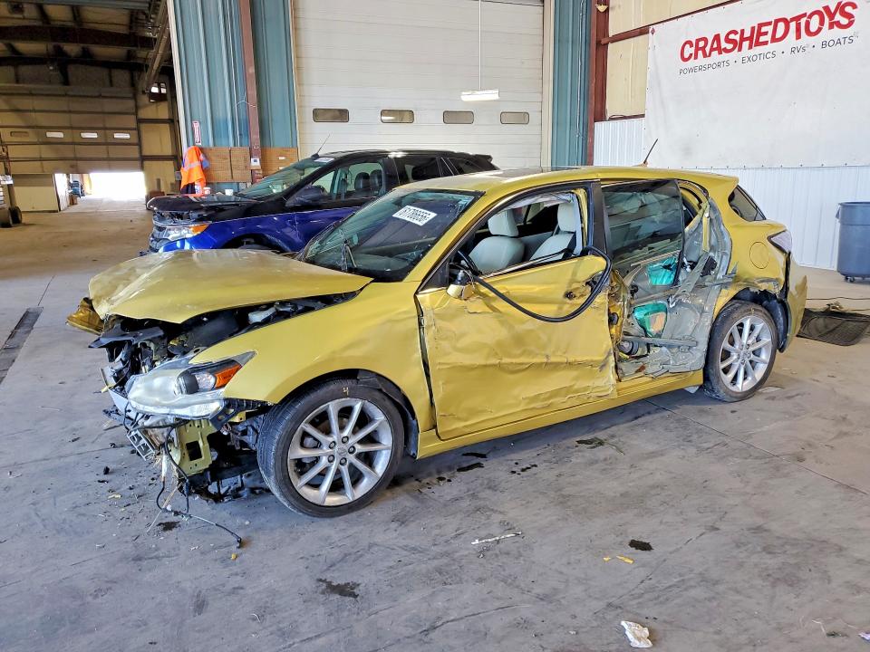LEXUS CT 2011 with VIN JTHKD5BH9B2030889 - Photo from auction