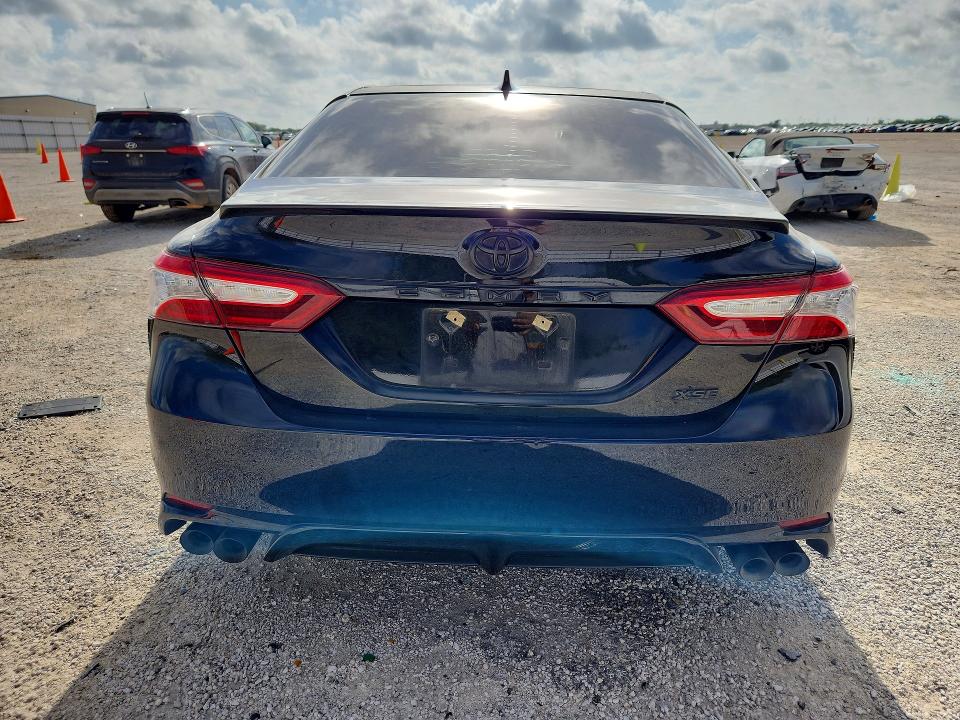 Photo 6 from auction – 2020 TOYOTA CAMRY with VIN 4T1K61AK2LU330311