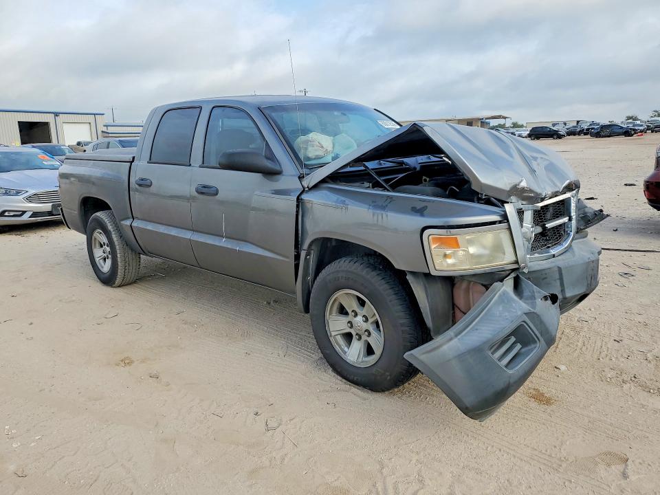 Фото 4 с аукциона – 2008 DODGE DAKOTA с VIN 1D7HE38K58S566804