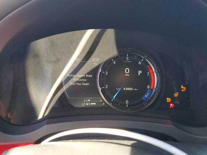 Photo 9 from auction – 2022 LEXUS IS with VIN JTHGZ1B21N5055882