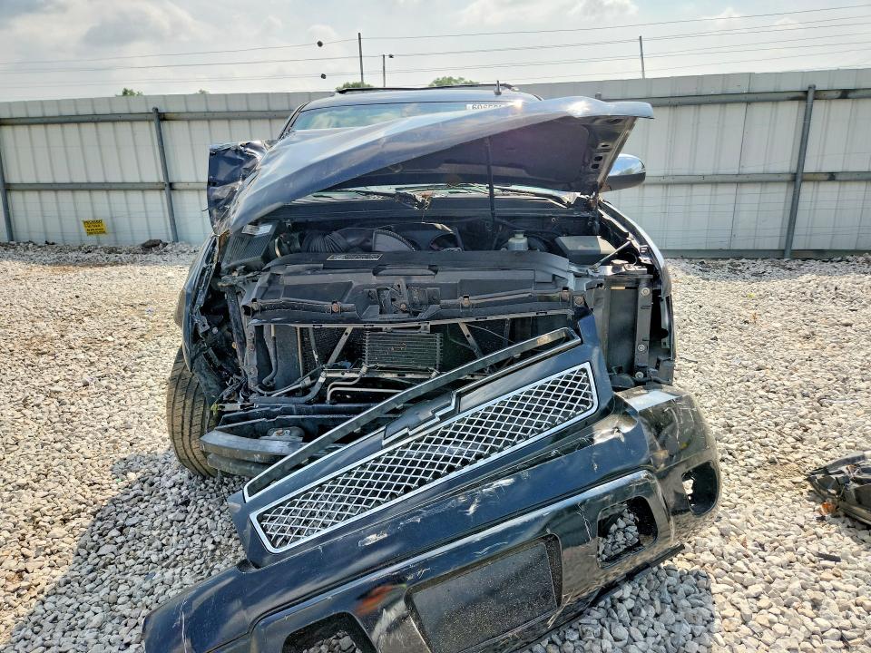 Photo 5 from auction – 2008 CHEVROLET SUBURBAN with VIN 1GNFK16338J209516