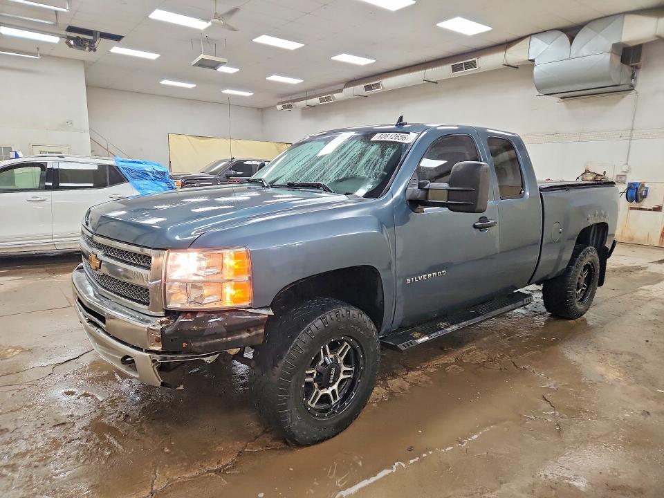 Photo 1 from auction – 2013 CHEVROLET SILVERADO with VIN 1GCRKSE78DZ336662