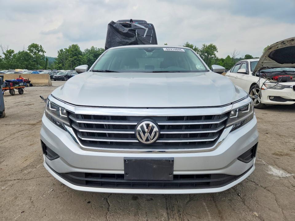 Photo 5 from auction – 2020 VOLKSWAGEN PASSAT with VIN 1VWSA7A39LC026068