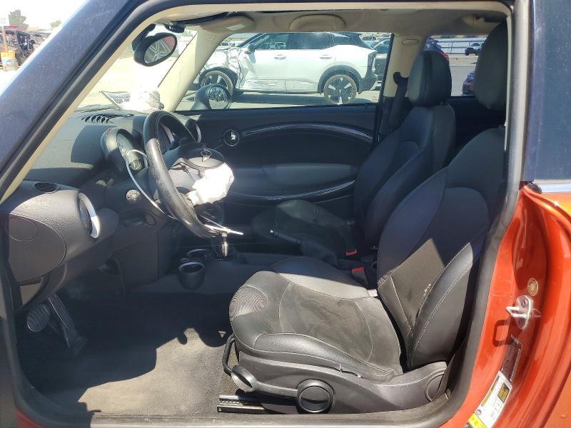 Photo 7 from auction – 2011 MINI COOPER with VIN WMWSV3C53BTY12832