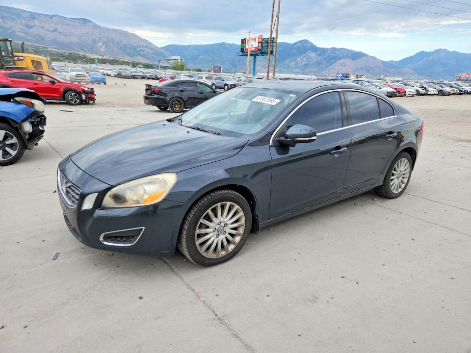 VOLVO S60 2012 with VIN YV1622FSXC2100179 - Photo from auction