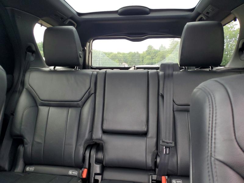 Photo 10 from auction – 2018 LAND ROVER DISCOVERY with VIN SALRR2RV7JA072101