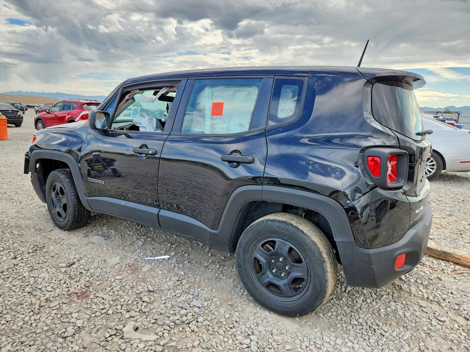 Photo 2 from auction – 2017 JEEP RENEGADE with VIN ZACCJBAB6HPG26633
