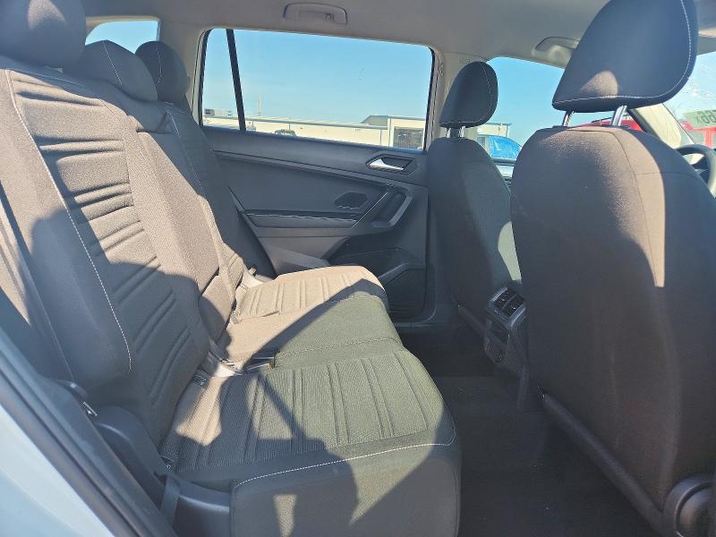 Photo 11 from auction – 2022 VOLKSWAGEN TIGUAN with VIN 3VV0B7AX8NM117989