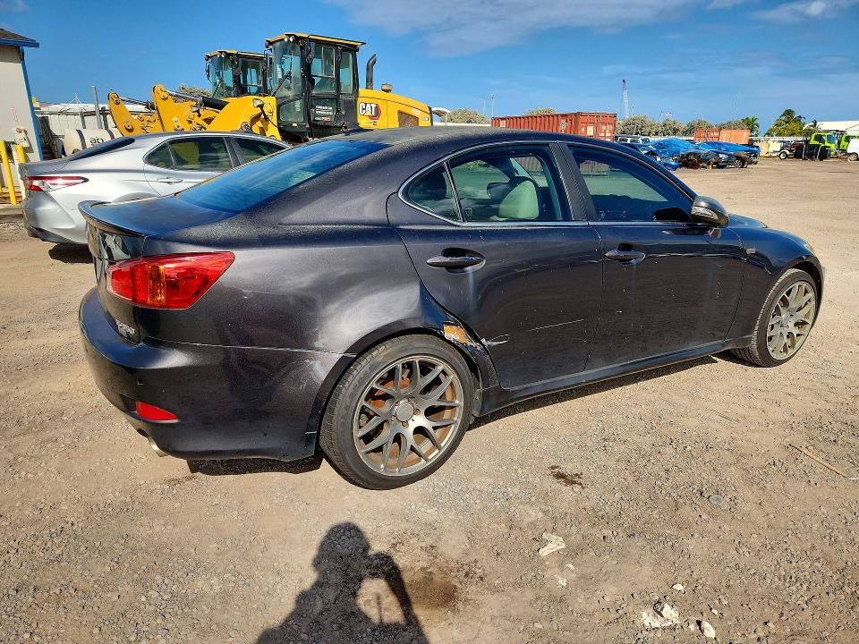 Photo 3 from auction – 2009 LEXUS IS with VIN JTHBE262092017377