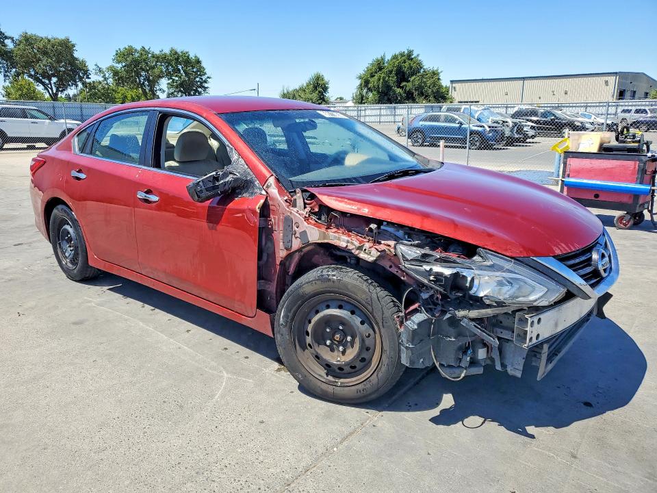 Photo 4 from auction – 2016 NISSAN ALTIMA with VIN 1N4AL3AP7GC227404