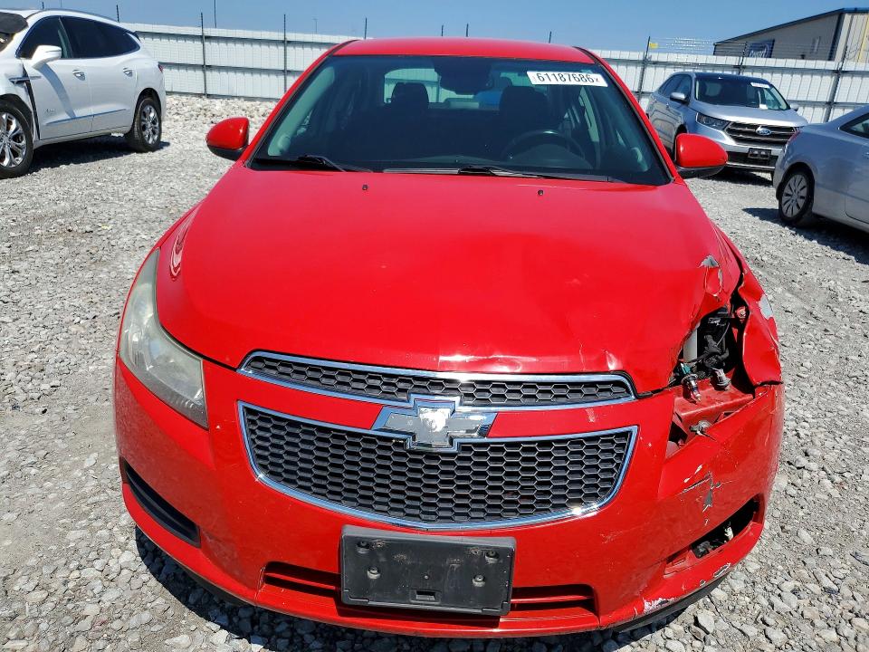 Photo 5 from auction – 2014 CHEVROLET CRUZE with VIN 1G1PC5SB3E7451528