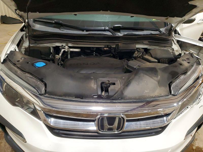 Photo 12 from auction – 2021 HONDA PILOT with VIN 5FNYF6H56MB084823
