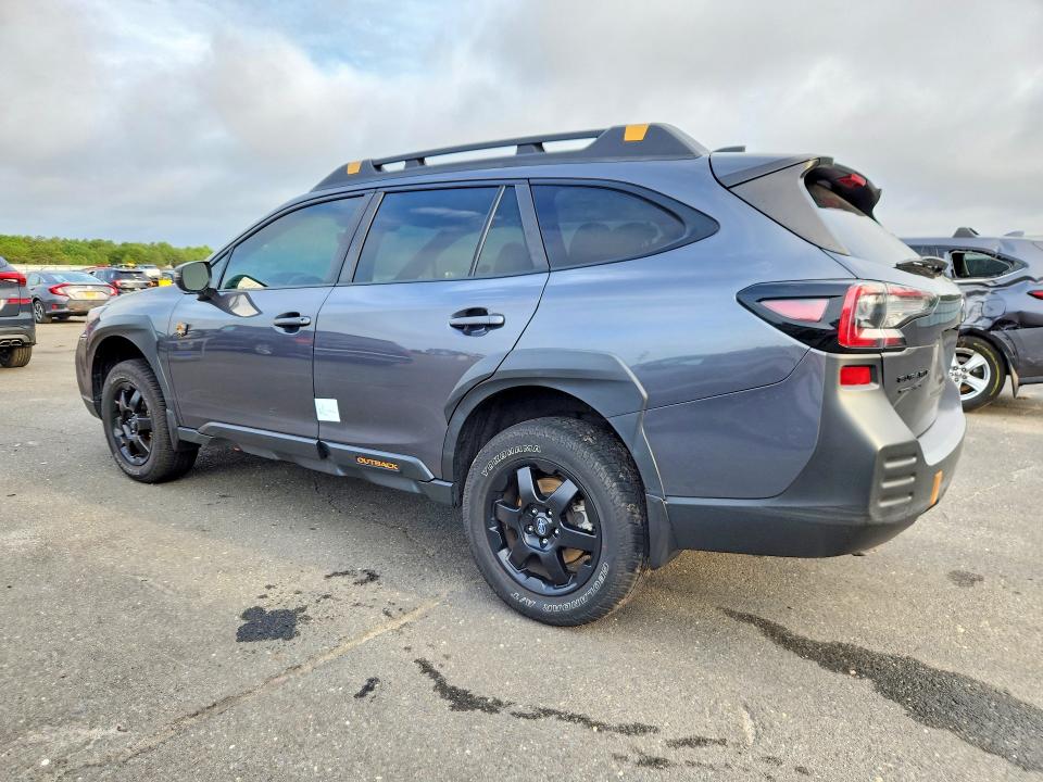 Zdjęcie 2 z aukcji – 2022 SUBARU OUTBACK z VIN 4S4BTGUD8N3228397