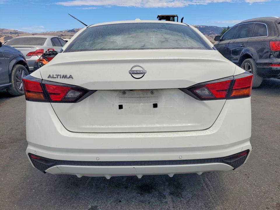 Photo 6 from auction – 2025 NISSAN ALTIMA with VIN 1N4BL4DV5SN363709
